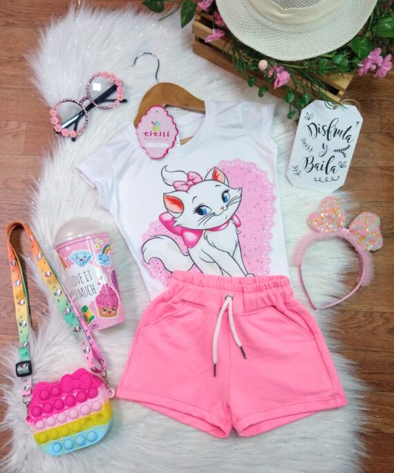 Conjunto Ilusión Rosado Gata Marie