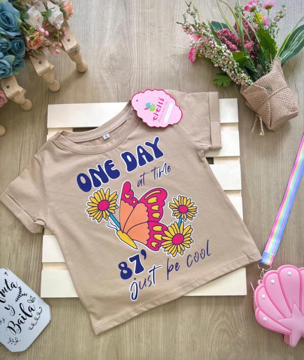 Blusa Campanita Camel Mariposa